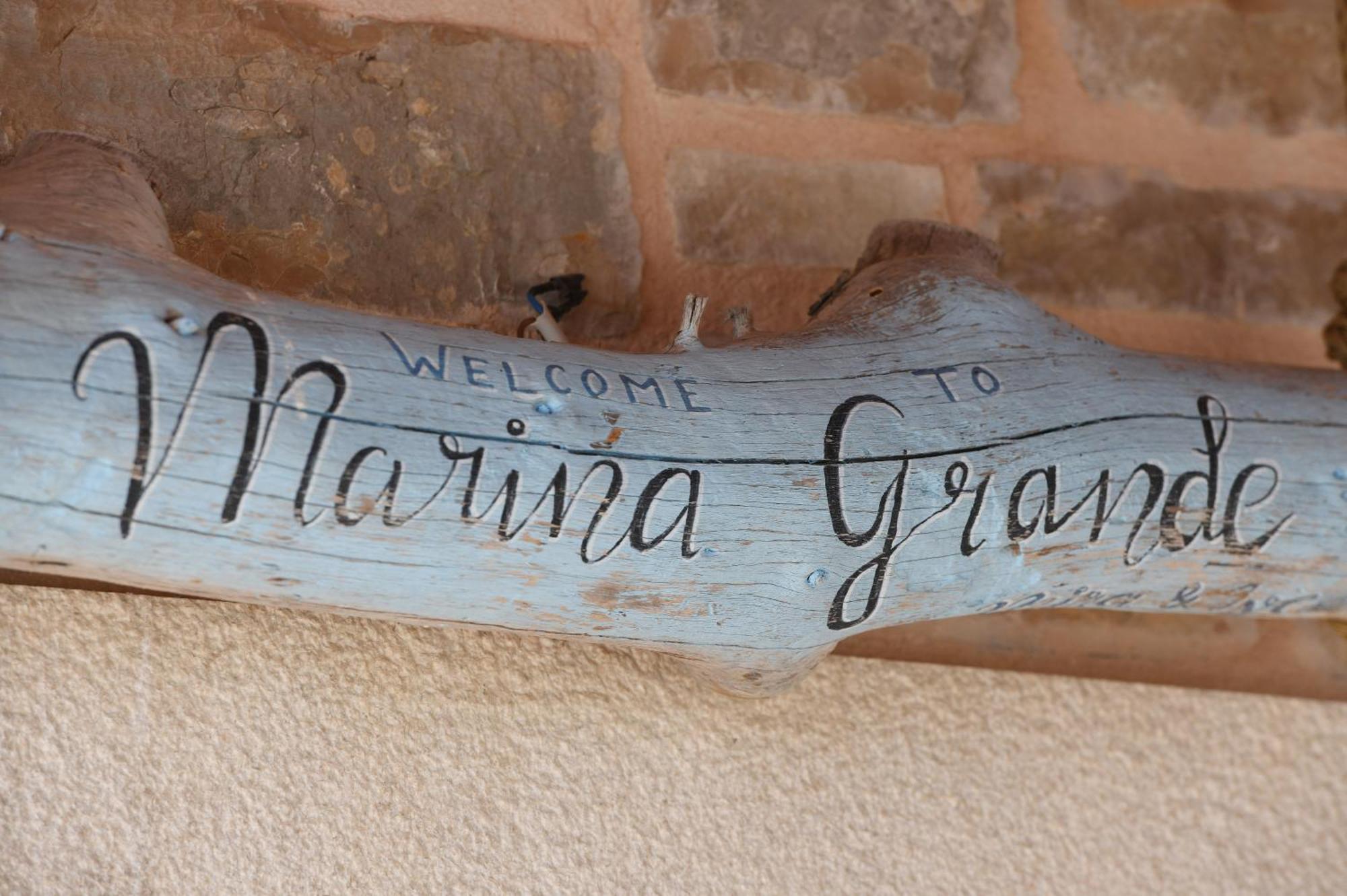 Beach House Marina Grande Betina  Ngoại thất bức ảnh