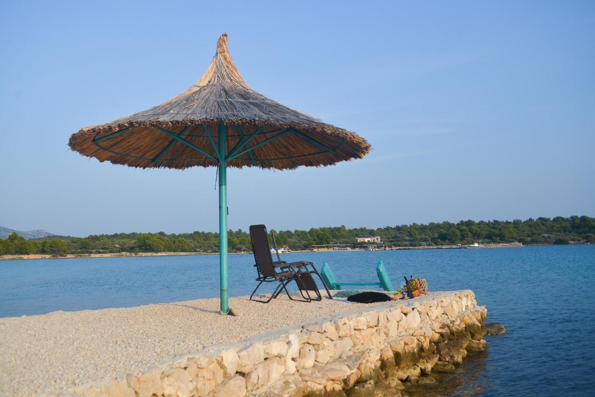 Beach House Marina Grande Betina  Ngoại thất bức ảnh